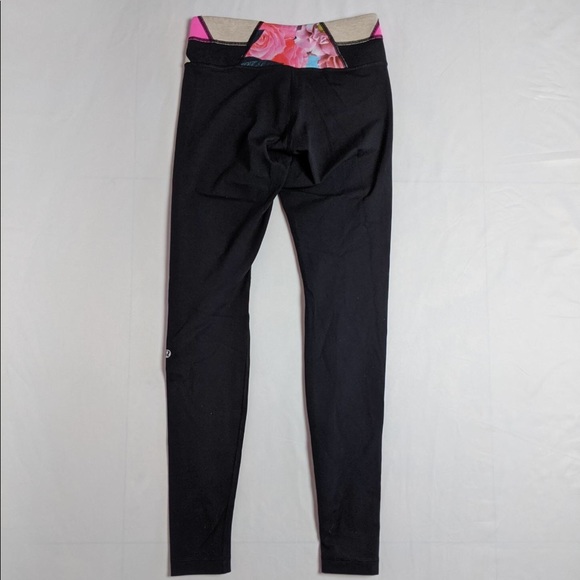 Lululemon crop leggings - Picture 3 of 4